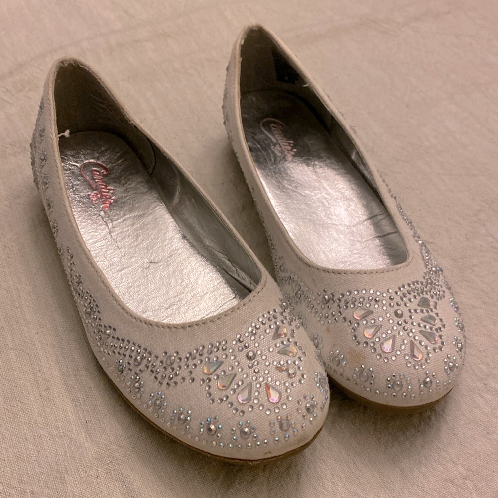 Candies size two girls shoes.